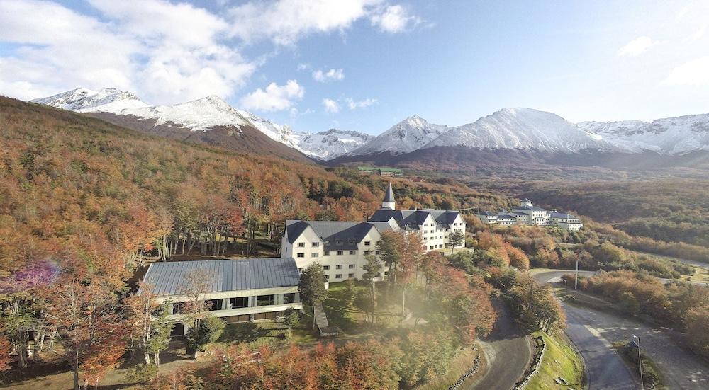 Las Hayas Ushuaia Resort Bagian luar foto